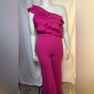 Flying Tomato Vida Ruffled One Shoulder Flare Pink Jumpsuit size Medium NWT